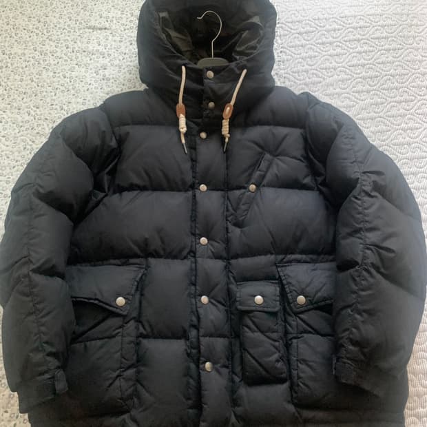 [100] 헨리코튼 FFC 24FW 왁스드 숏 구스다운 파카 블랙