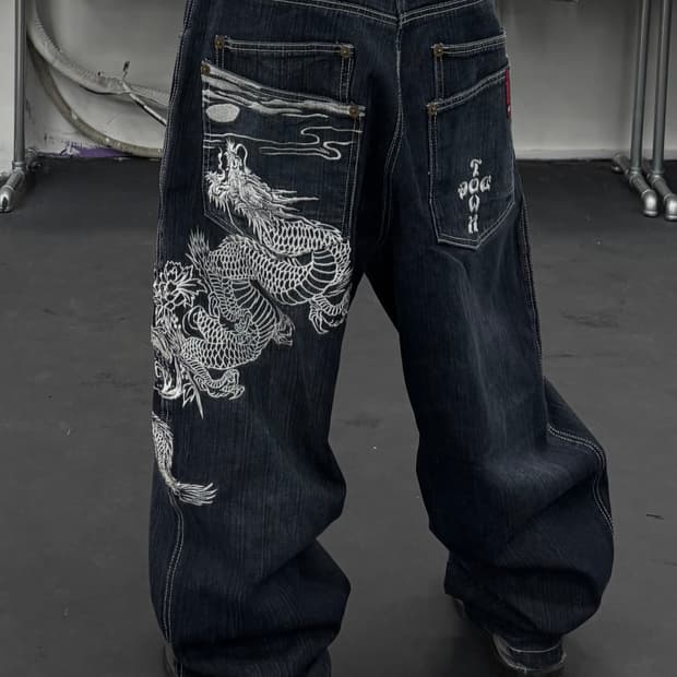 도그타운 블랙드래곤 자수 데님팬츠