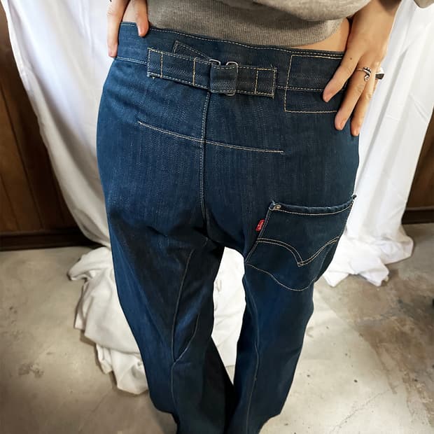 LEVI'S engineered loose blue jeans w30