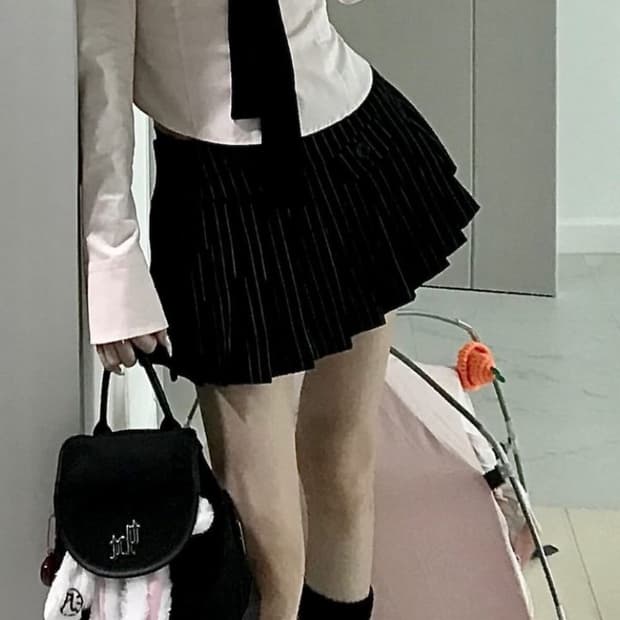 Pain or pleasure 비비안 스카프 셔츠 핑크 페인오어플레져
