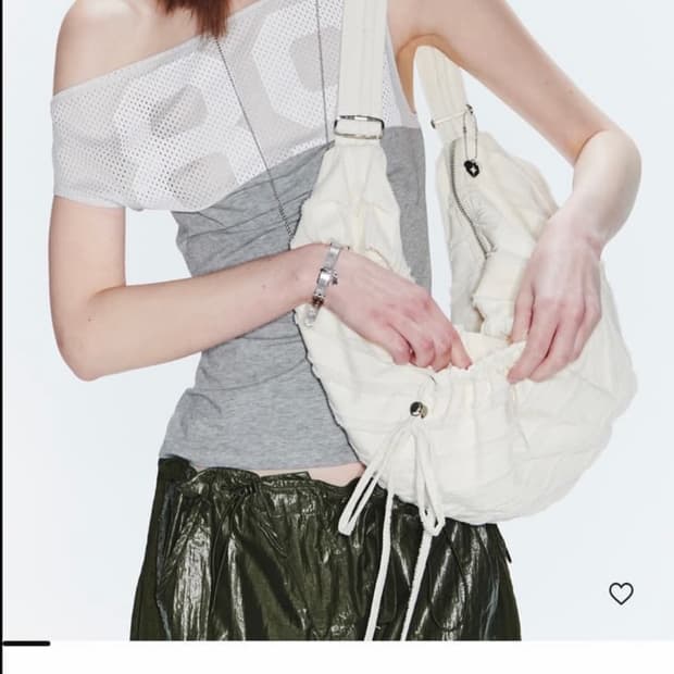 페넥 호보백 프린지 아이보리