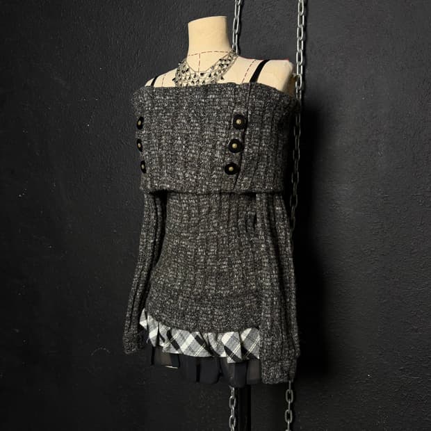 CECIL MCBEE 오프숄더 니트