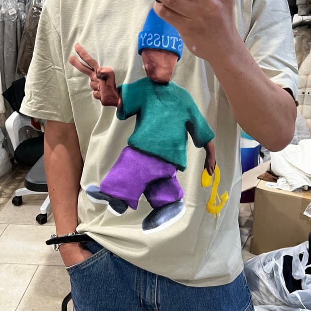 스투시 peace prosperity 카키 티셔츠 L