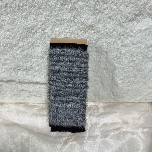 빈티지  흑백배색 퍼 니트 발토시 레그워머