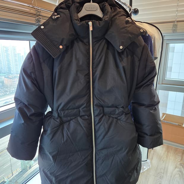 Heliot Emil 다운 파카 블랙