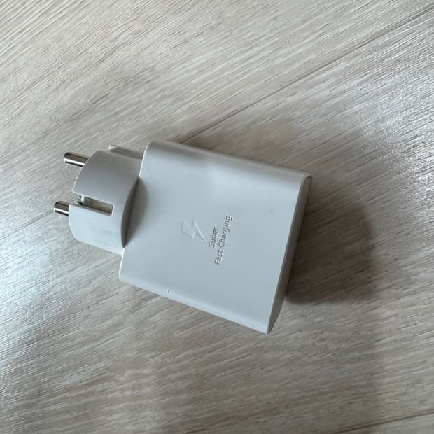 (하자) 삼성 노트북 65w 충전기 어댑터 EP-TA865 R01