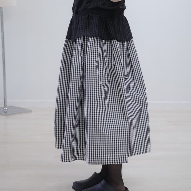 checked pattern banding long skirt