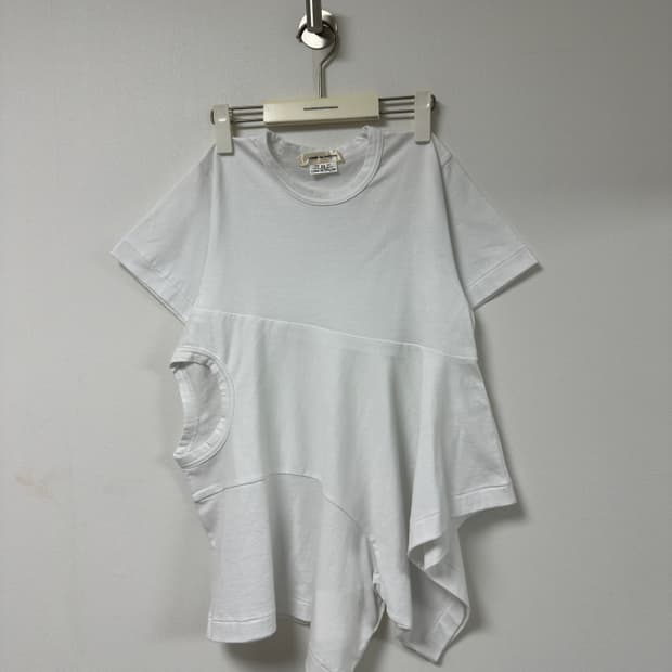 [꼼데가르송] comme des garcons T-shirt