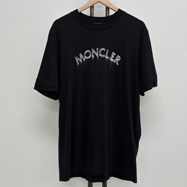 [L]몽클레어 블랙와펜 반팔티