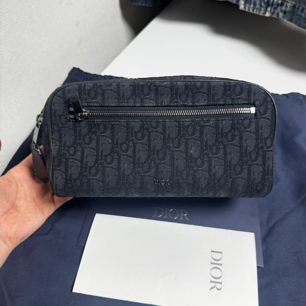 디올 오블리크 토일레트리 돕키트 파우치 클러치 백