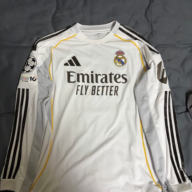 레알 마드리드 25-26 홈 유니폼 긴팔 XL (발베르데 마킹)