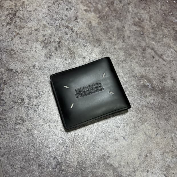 마르지엘라 반지갑 