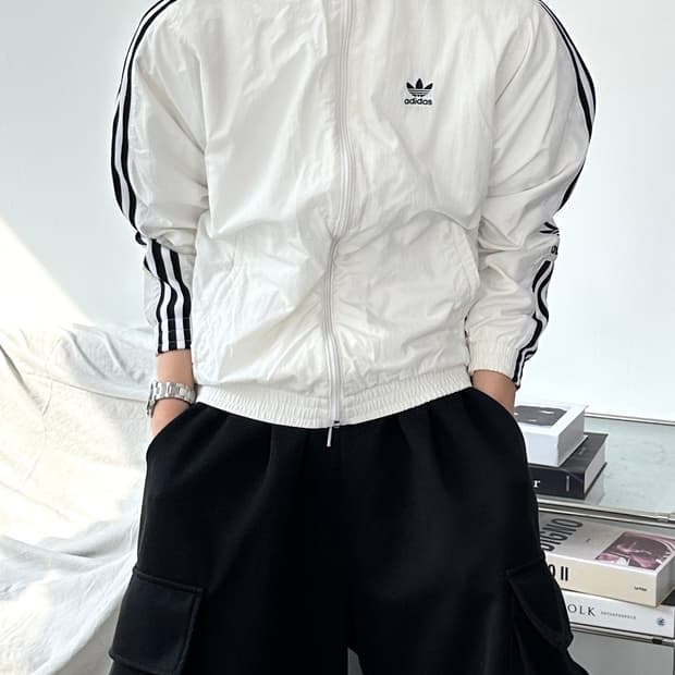 아디다스 화이트 오리지널 트랙탑 바막막이 XS