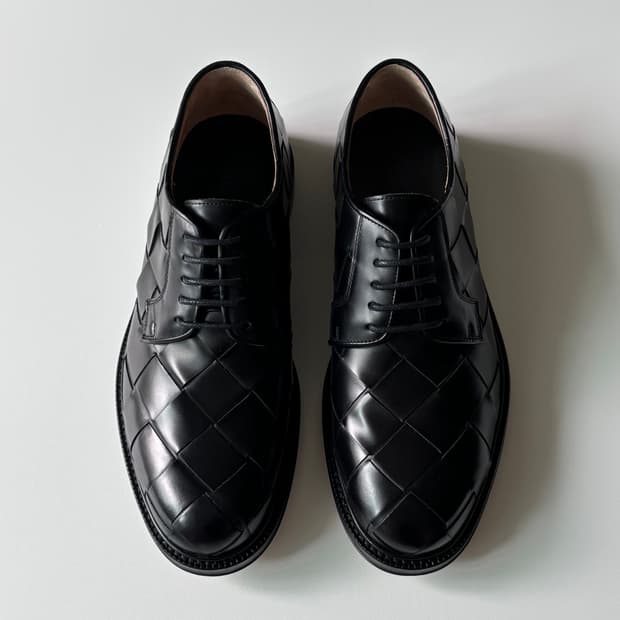 Bottega Veneta Tie Lace-Up Shoes