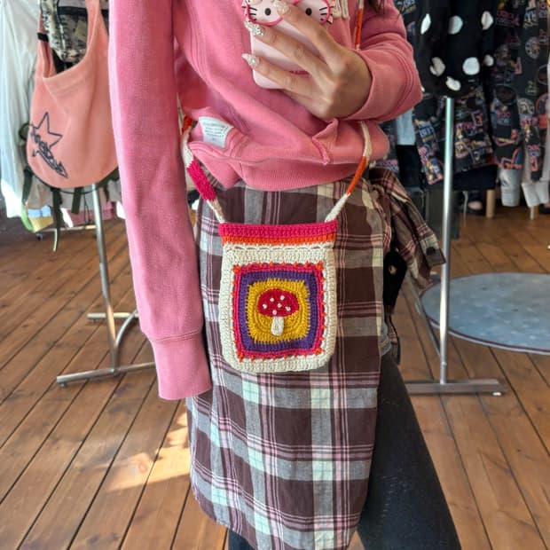 히스테릭글래머 뜨개 미니 크로스백