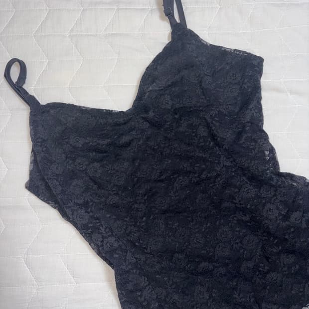 브랜디멜빌 레이스 나시 블랙