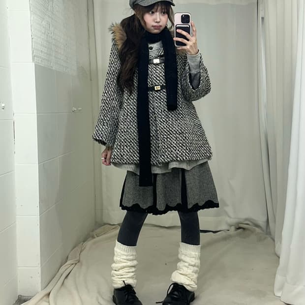 그레이 니혼진 모리걸 퍼 버클 코트 코디세트