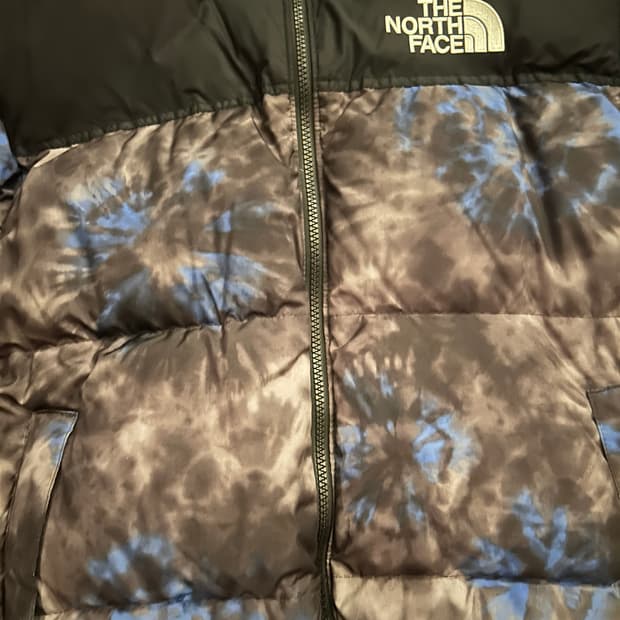노스페이스 눕시 패딩 타이다이