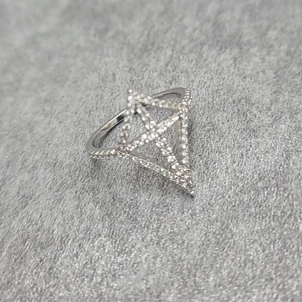 Cross Ring