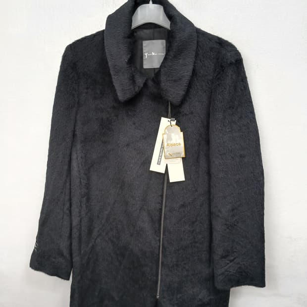 Y and Kei 클래식 알파카 모코트 블랙 새제품 77 L 새제품