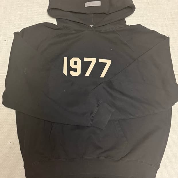 Essentials 1977 후드