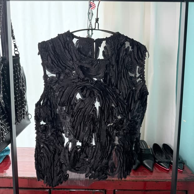 Textured Cut-Jacquard Sleeveless