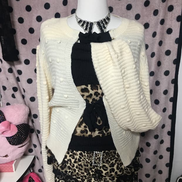 히메갸루 로걀 아이보리 니트 가디건