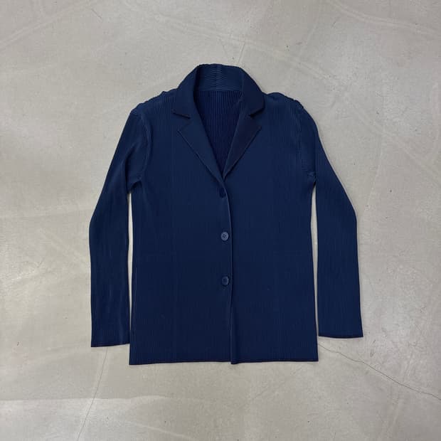 이세이미야케 FETE 가디건 네이비 2