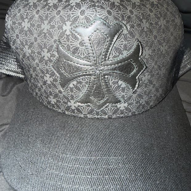 크롬하츠 다크쉐도우 캡모자