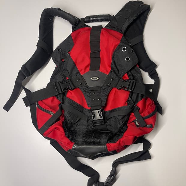 오클리 백팩 레드/블랙