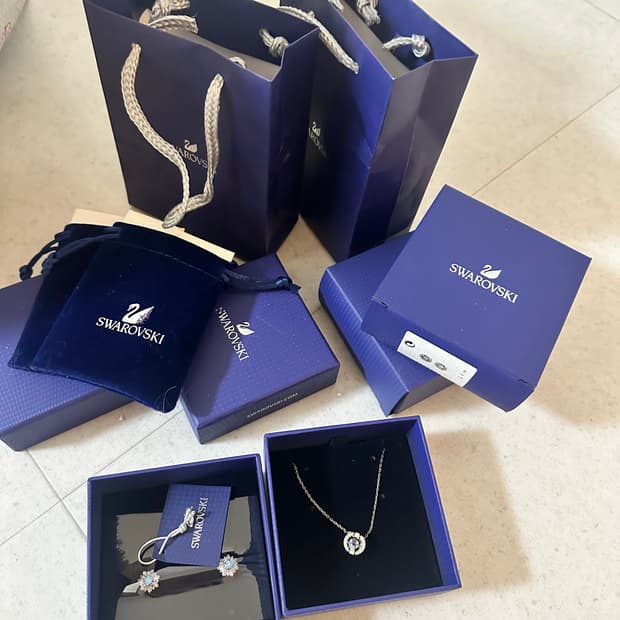 스와로보스키 귀걸이 목걸이 세트