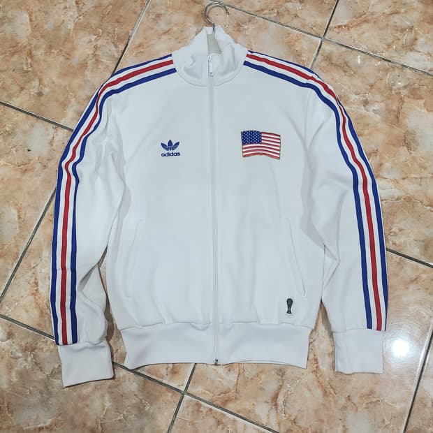 아디다스 미국트랙탑