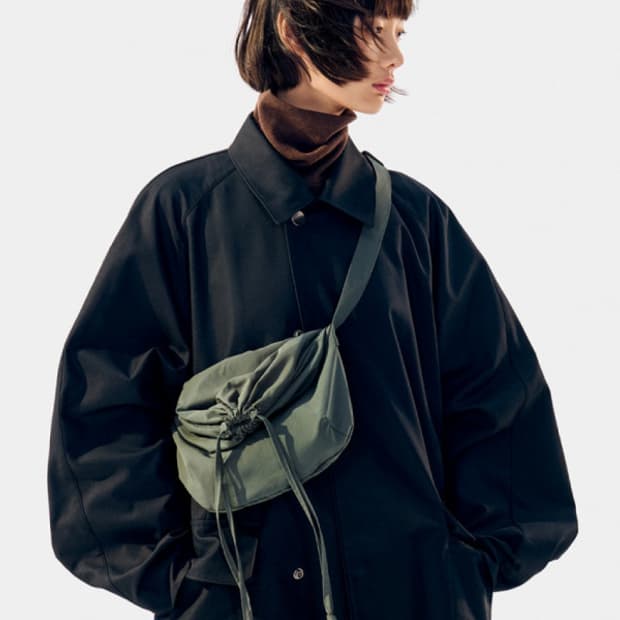 Uniqlo U 미니 스트링백