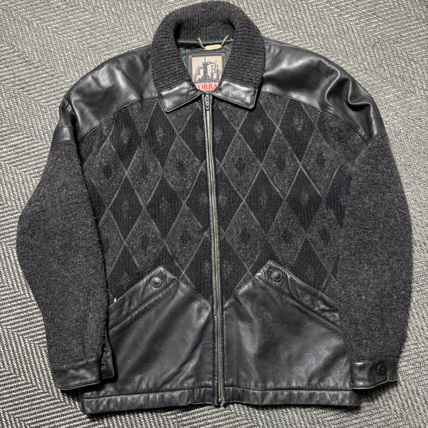 토라스 램스킨 니트 레이어드 다이아몬드 스웨이드 양가죽자켓