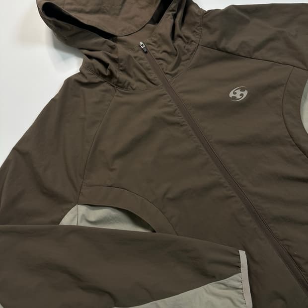 산산기어 알파자켓 브라운