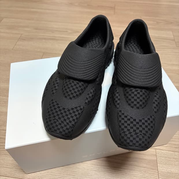 Skylrk 스카이라크 슈즈