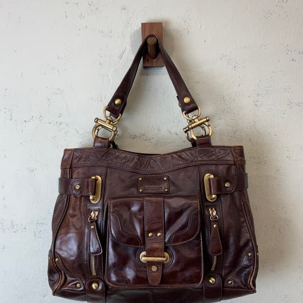 미쏘니 빈티지 웨스턴 레더 토드백