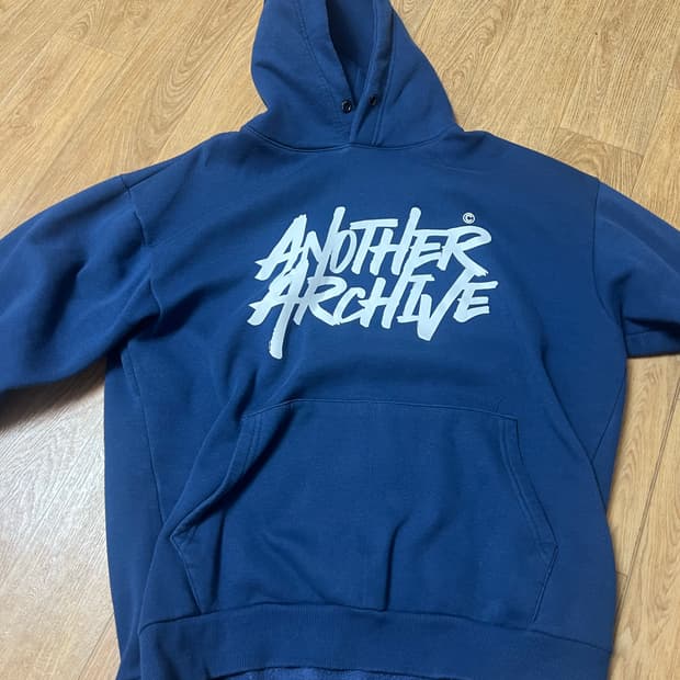 Another archive 파랑색 후드티 L