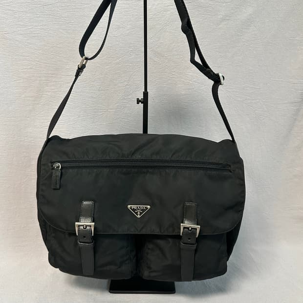 프라다 투포켓 나일론 포코노 메신저백