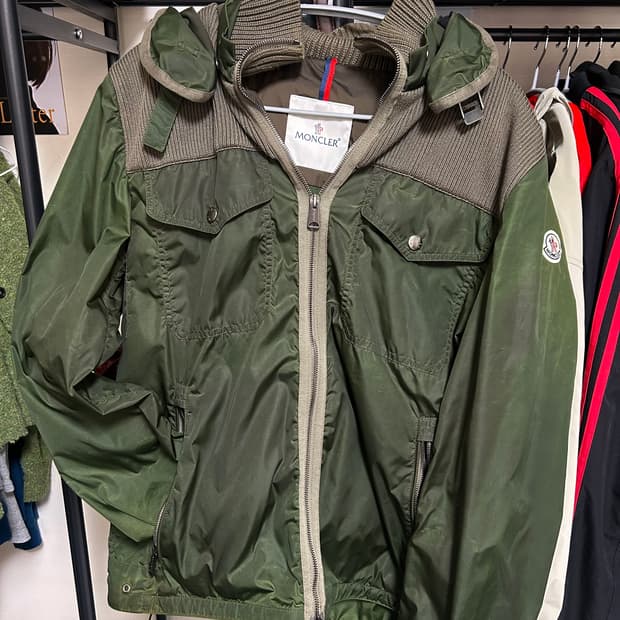 빈티지 몽클레어 그린 바람막이 자켓