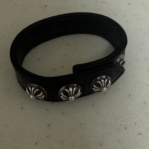 크롬하츠 레더팔찌