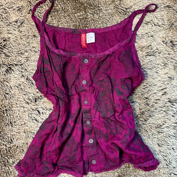 DIVIDED PURPLE TANK TOP