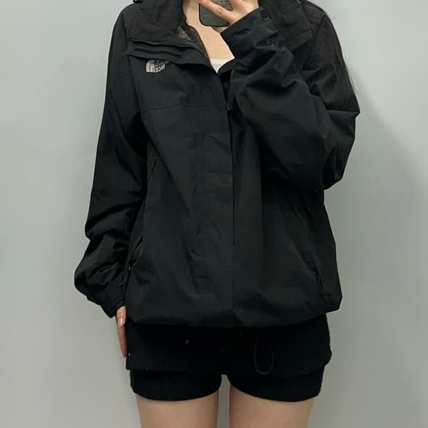 노스페이스 자수로고 블랙 하이벤트 바람막이