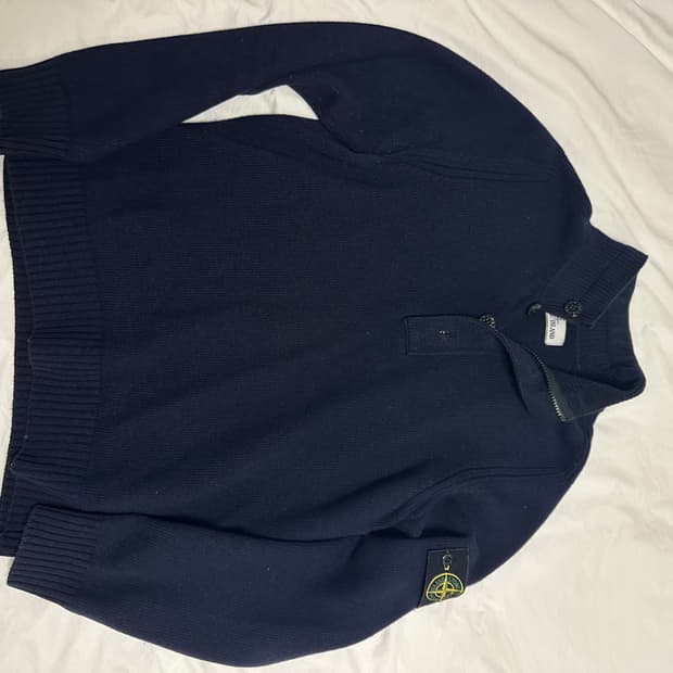 스톤아일랜드 울 반집업 니트 m