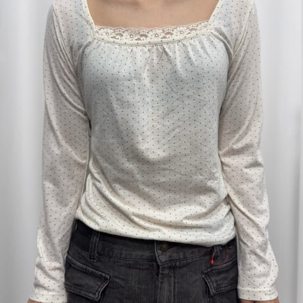 dot lace longsleeve