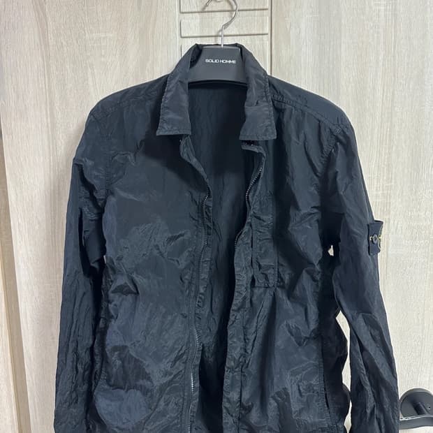 18ss 스톤아일랜드 나일론 자켓m 백화점판