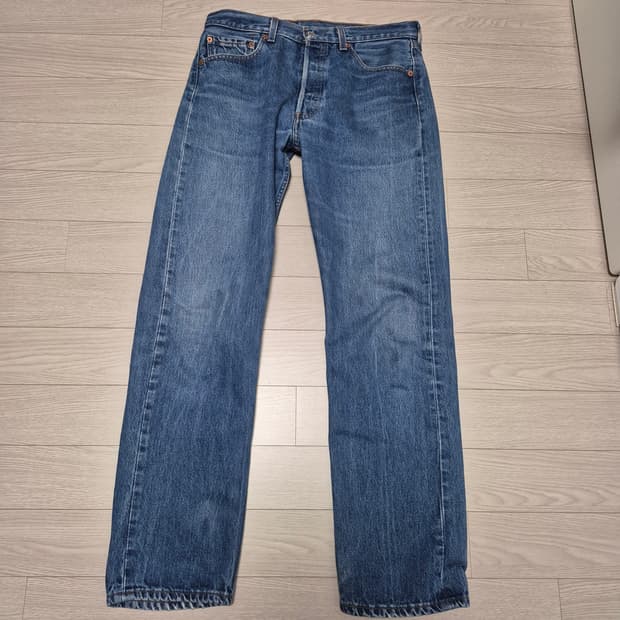 빈티지 리바이스 501   32/32  사이즈 판매합니다.