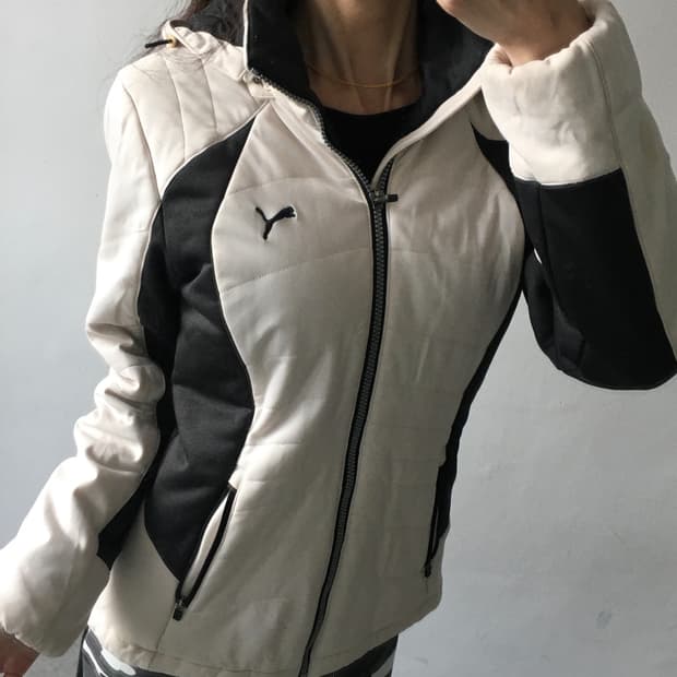 푸마 가슴로고 경량패딩