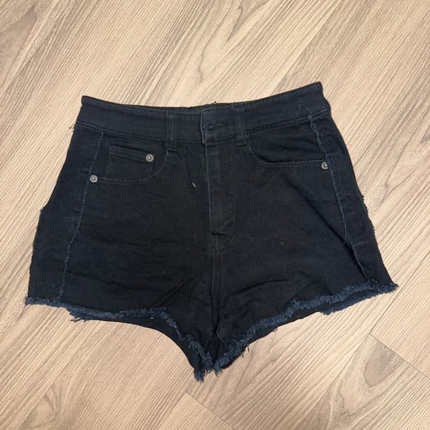 하이웨이스트 A자핏 블랙데님 반바지 핏예쁨