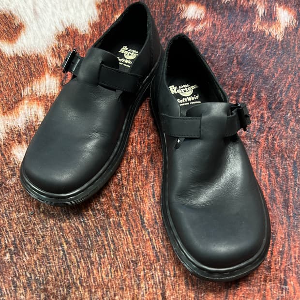 [230] 닥터마틴 패트리샤 3 블랙